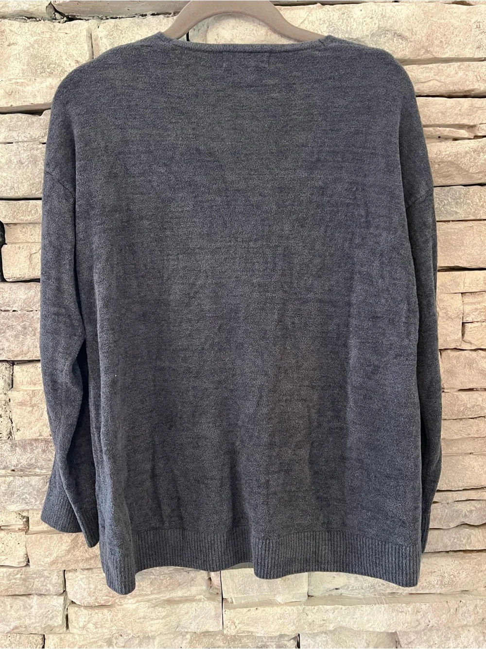 Barefoot Dreams Blue Gray V-Neck Sweater Size Small